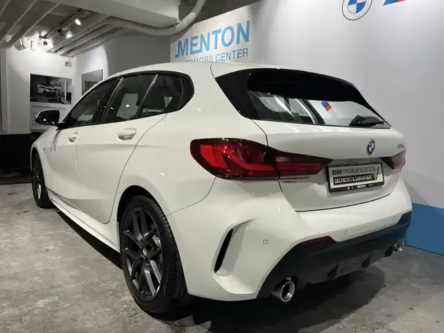 BMW 128