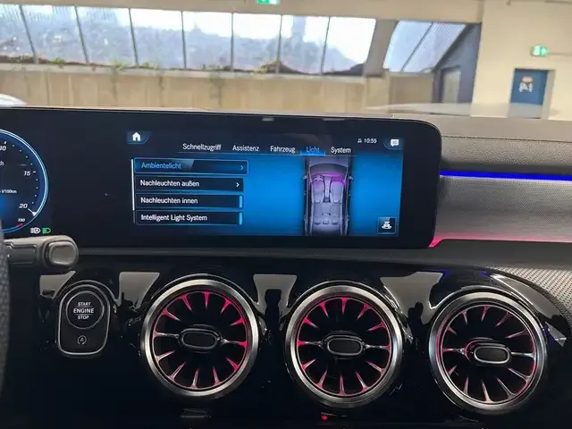 Mercedes-Benz CLA 180