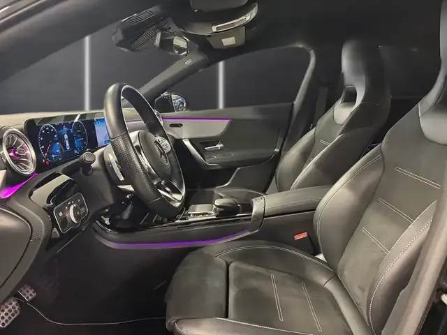 Mercedes-Benz CLA 180