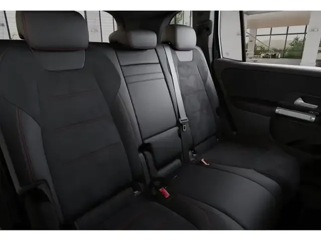 Mercedes-Benz GLB 250