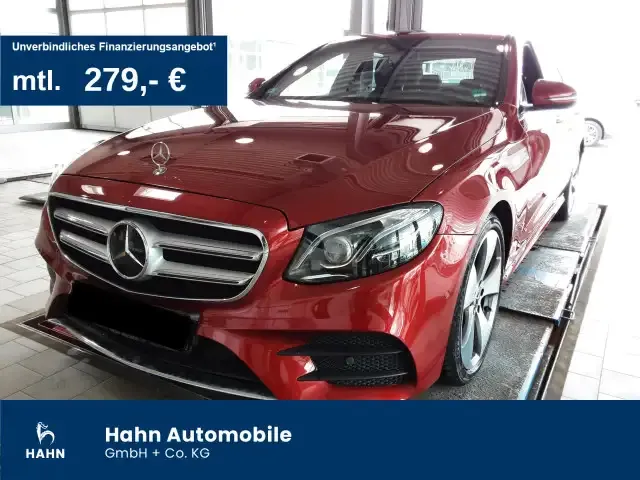 Mercedes-Benz E 220