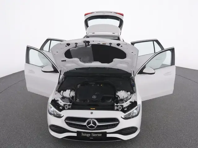 Mercedes-Benz C 220