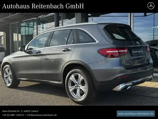 Mercedes-Benz GLC 220