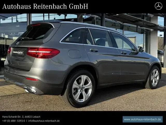 Mercedes-Benz GLC 220