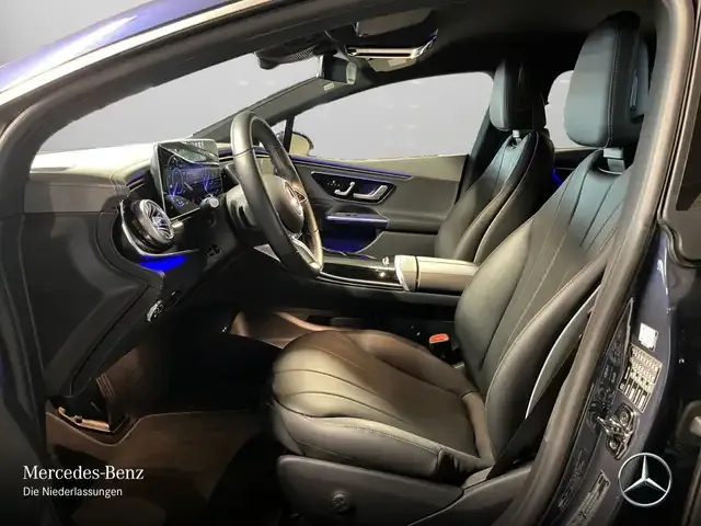 Mercedes-Benz EQE 300