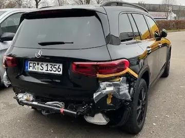 Mercedes-Benz GLB 250