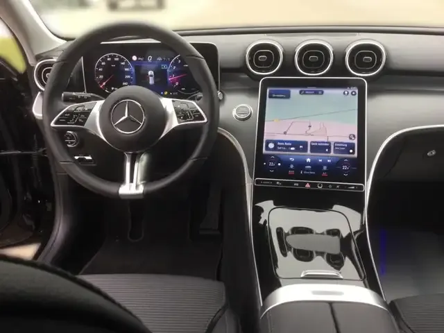 Mercedes-Benz C 200