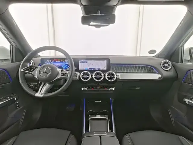 Mercedes-Benz EQB 350