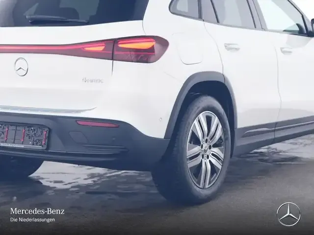 Mercedes-Benz EQA 300
