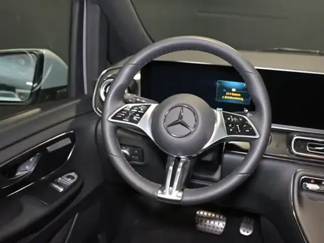 Mercedes-Benz V 250