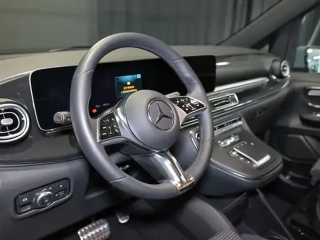 Mercedes-Benz V 250