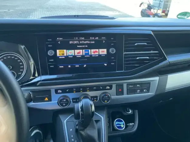 Volkswagen T6 California