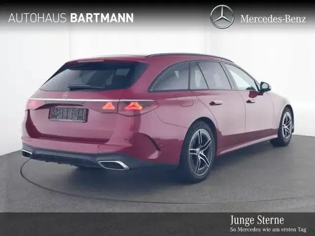 Mercedes-Benz E 200