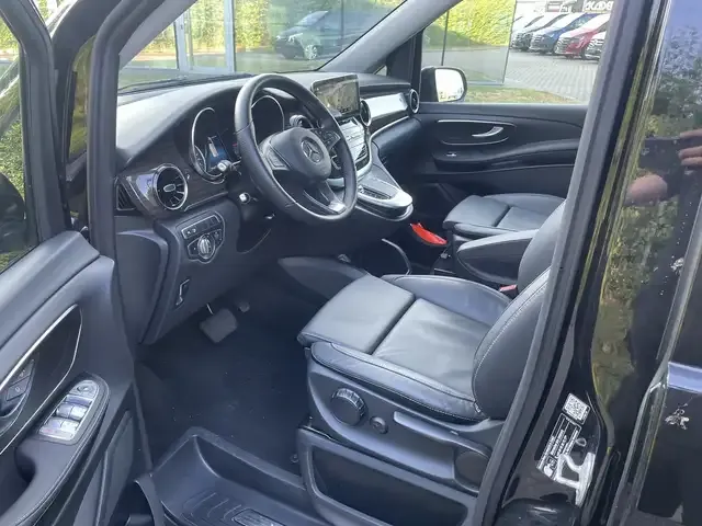 Mercedes-Benz V 300
