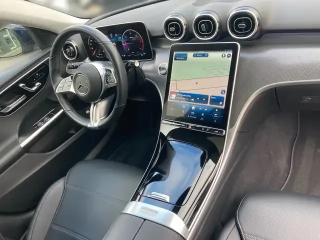 Mercedes-Benz C 220