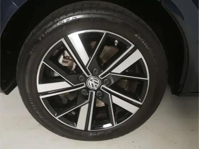 Volkswagen T6.1 California