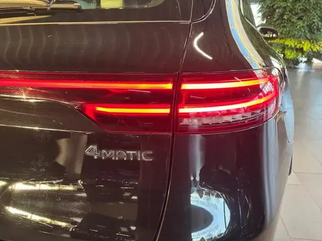 Mercedes-Benz EQC 400