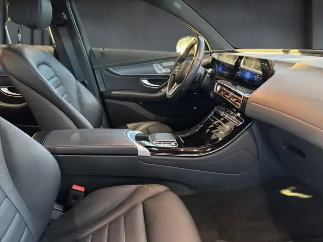 Mercedes-Benz EQC 400