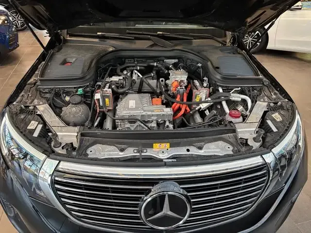 Mercedes-Benz EQC 400