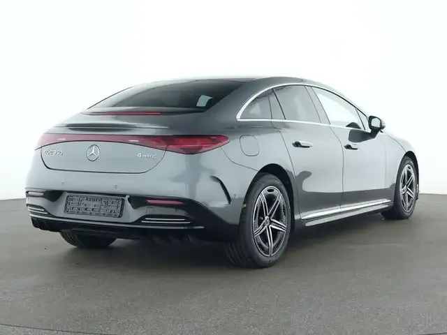Mercedes-Benz EQE 350