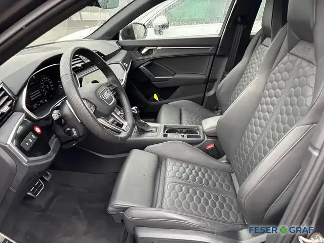 Audi RS Q3