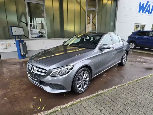 Mercedes-Benz C 180