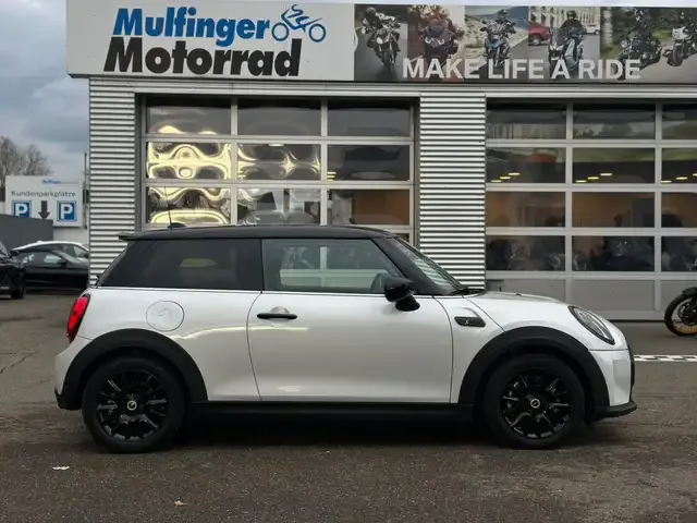 MINI Cooper SE