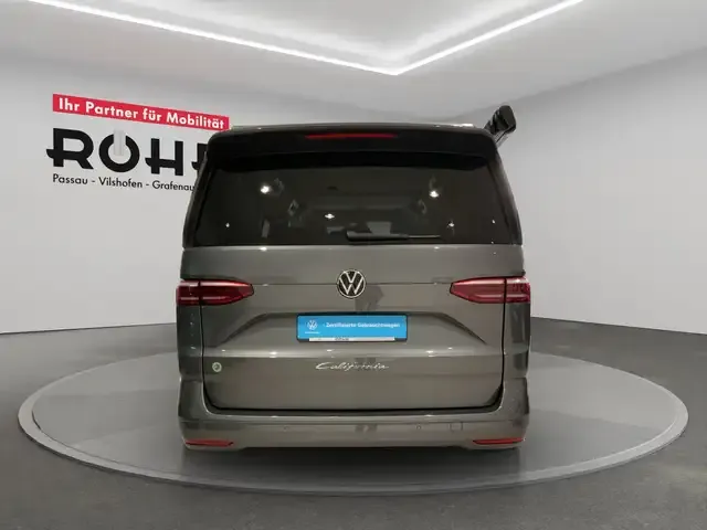 Volkswagen T7 California