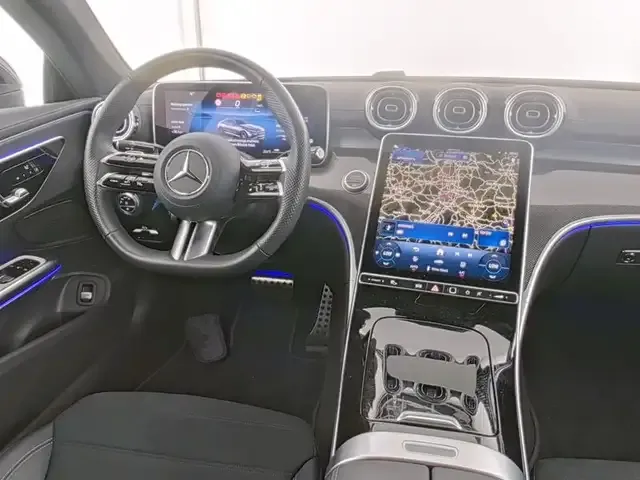 Mercedes-Benz CLE 200