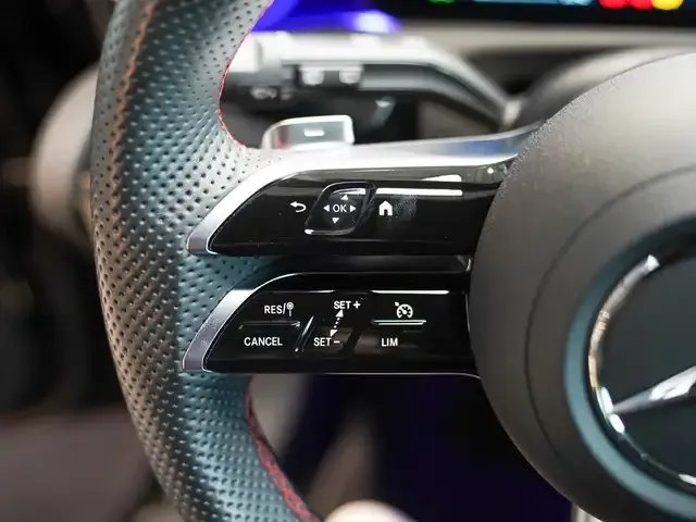 Mercedes-Benz A 220