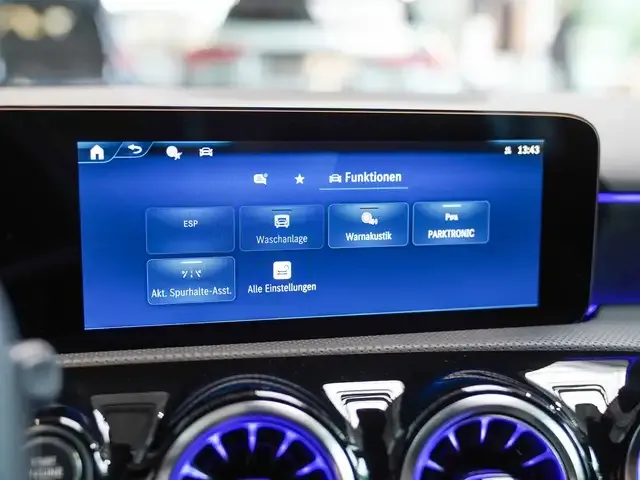 Mercedes-Benz A 220