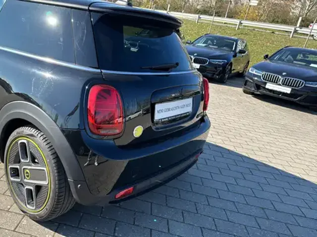 MINI Cooper SE