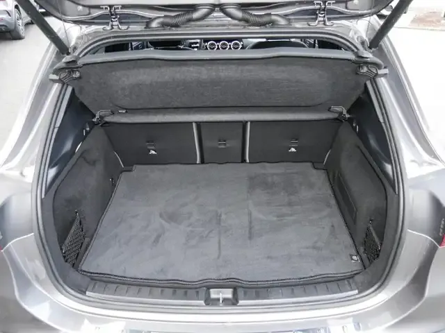 Mercedes-Benz EQA 350