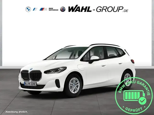 BMW 225