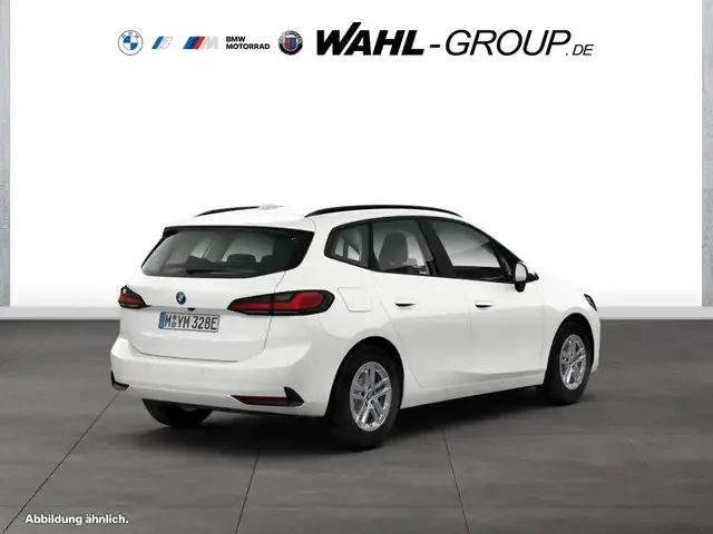 BMW 225