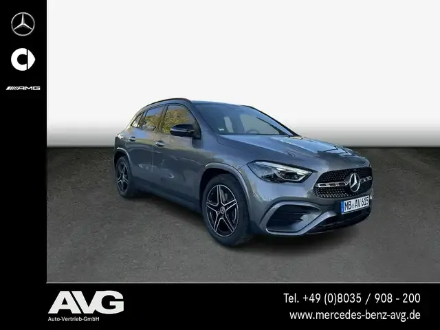 Mercedes-Benz GLA 200