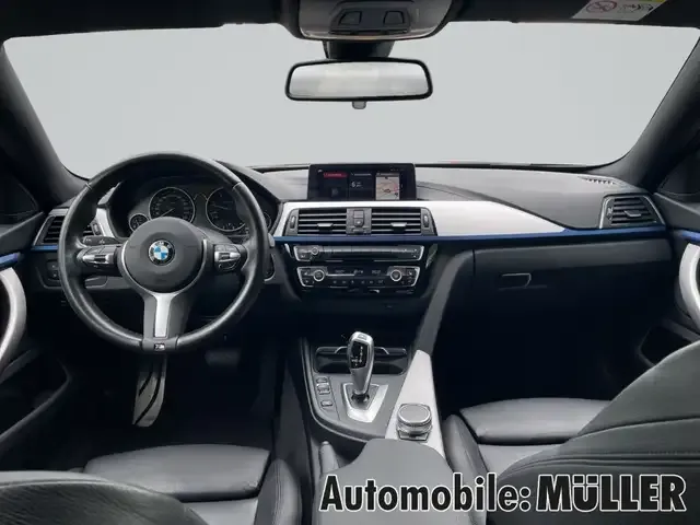 BMW 418