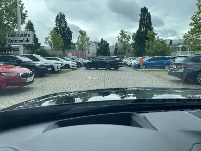 BMW 418