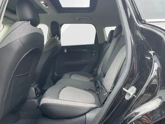 MINI Cooper SE Countryman