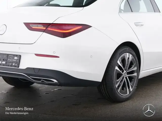 Mercedes-Benz CLA 180