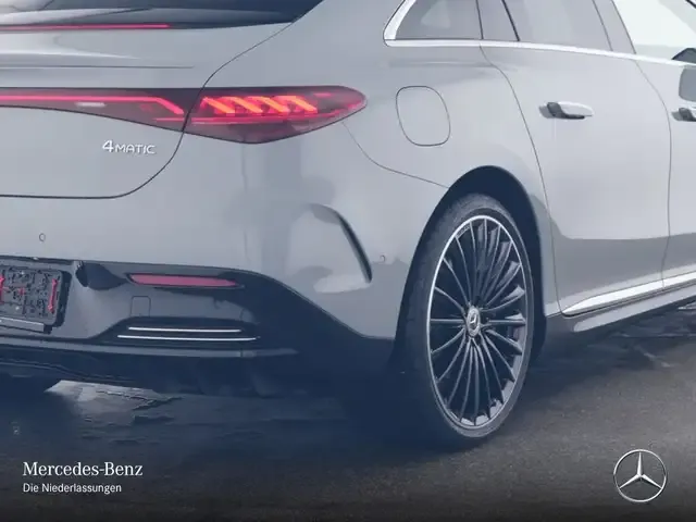 Mercedes-Benz EQE 350