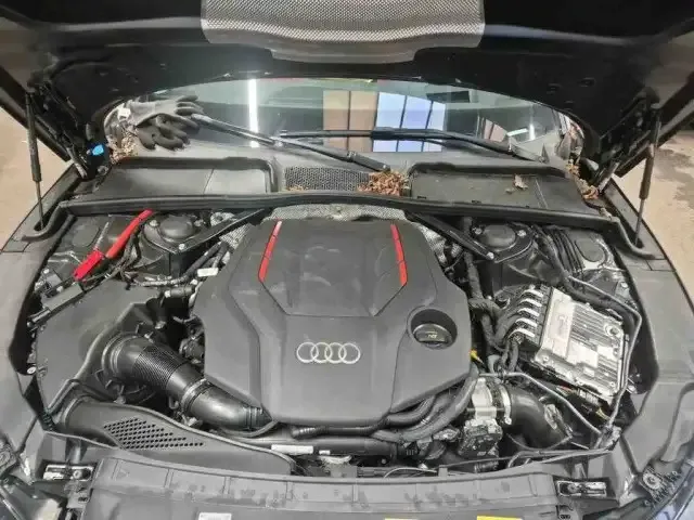 Audi S5