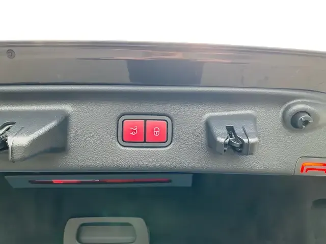 Mercedes-Benz S 500