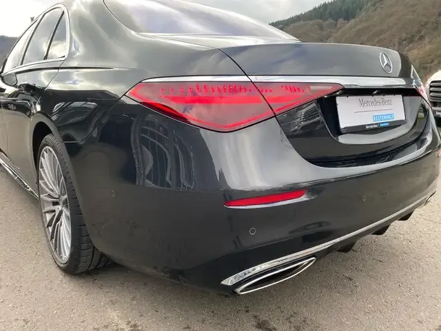Mercedes-Benz S 500