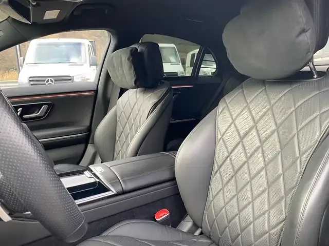 Mercedes-Benz S 500