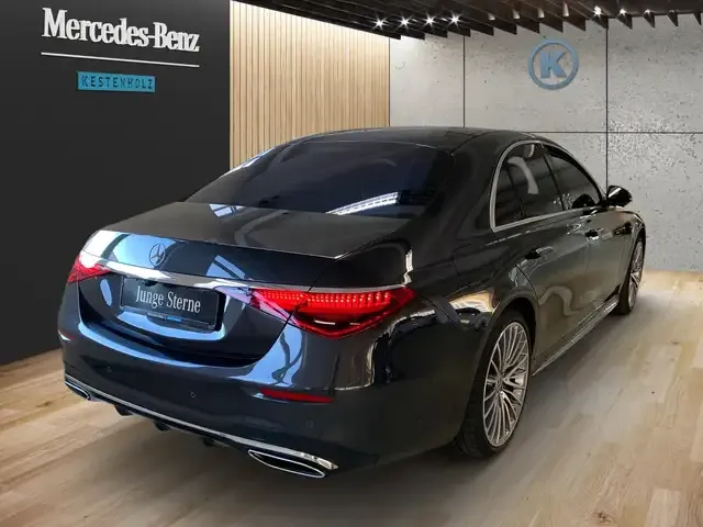 Mercedes-Benz S 500