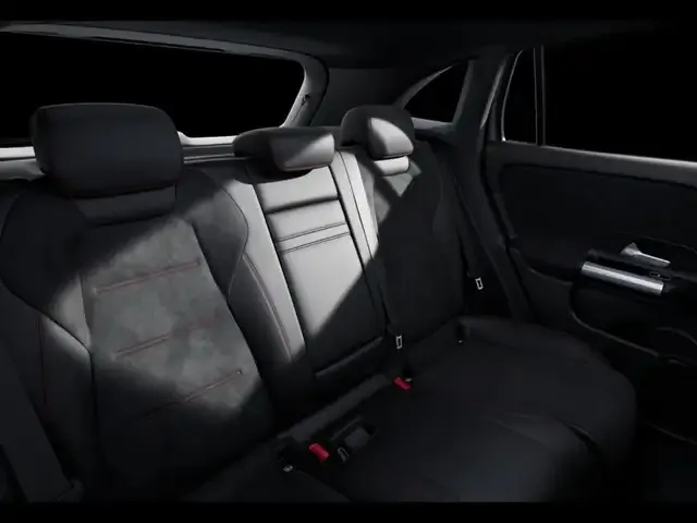 Mercedes-Benz EQA 300
