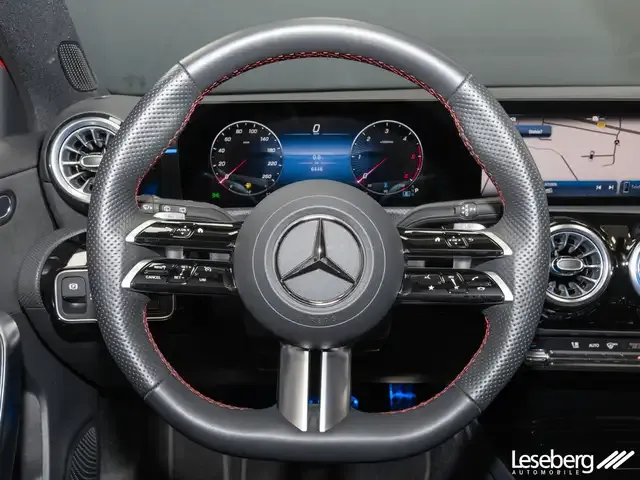 Mercedes-Benz A 220