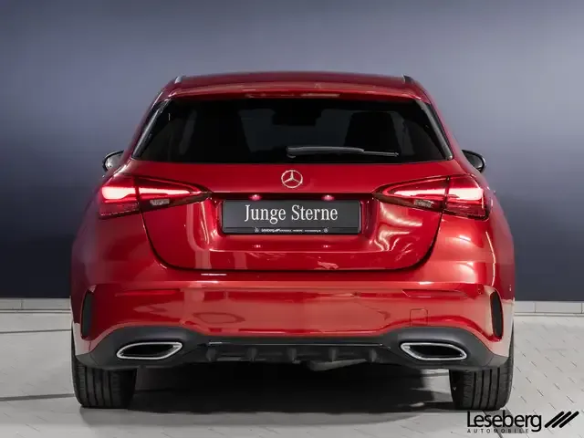 Mercedes-Benz A 220