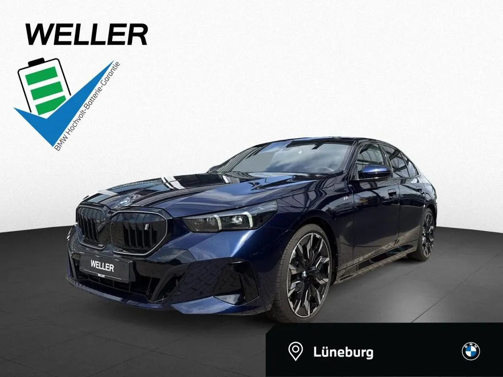 BMW i5